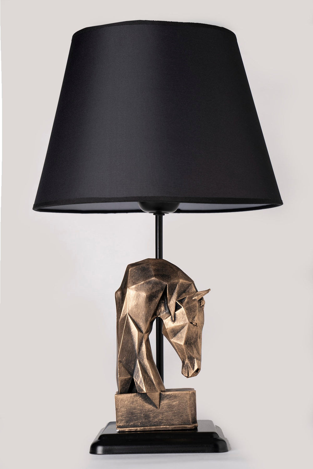 Geometric Horse Head Table Lamp - Antique Gold - Karrari