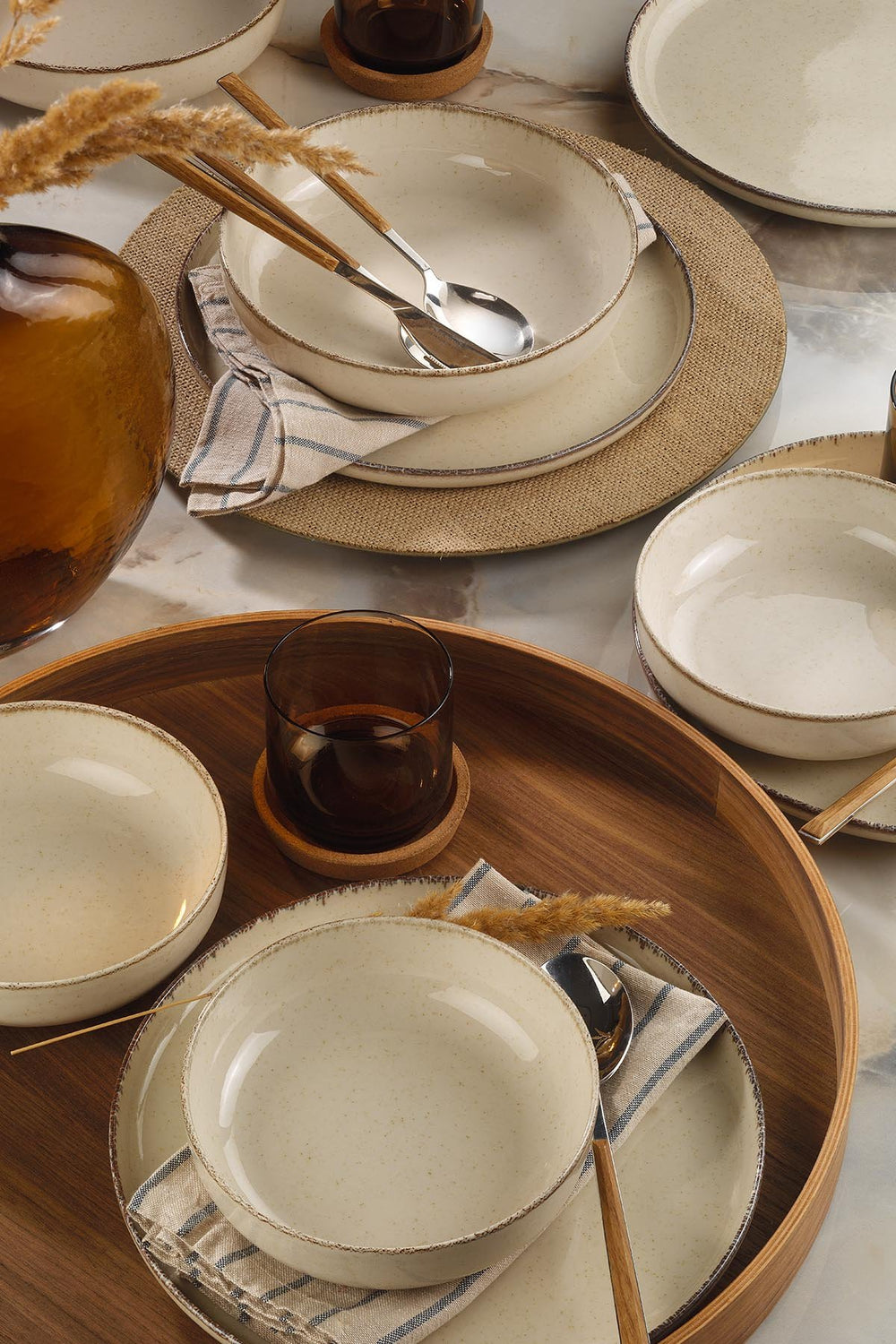 Loods Cream 12-Piece Porcelain Dinner Set - Karrari