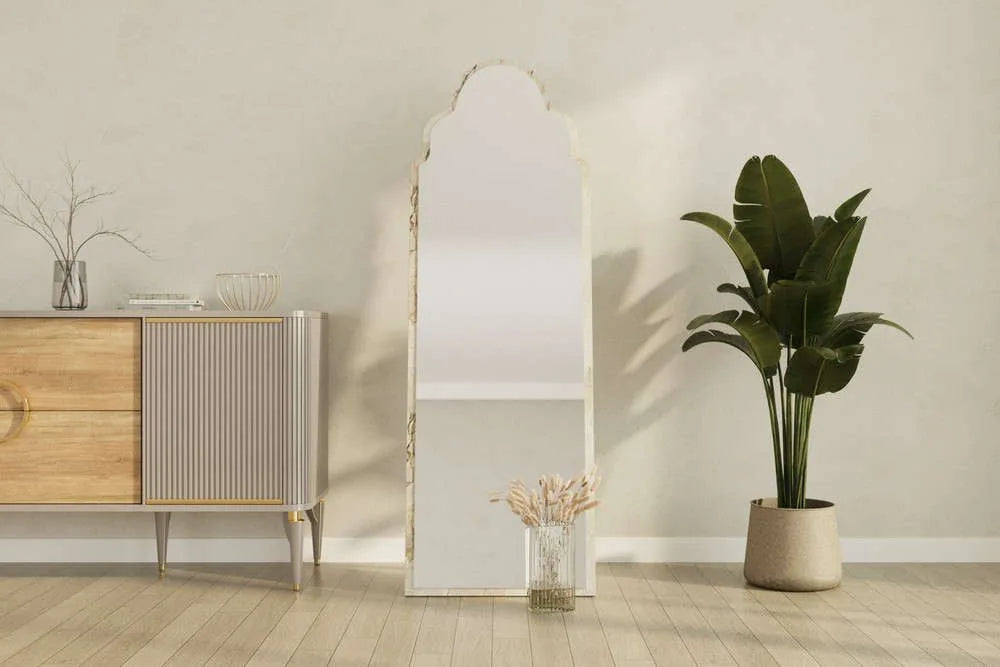 Full-Length Arched Top Mirror | Marble-Effect Frame - Karrari