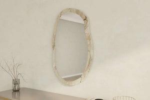 Organic Irregular Wall Mirror | Marble-Effect Frame - Karrari