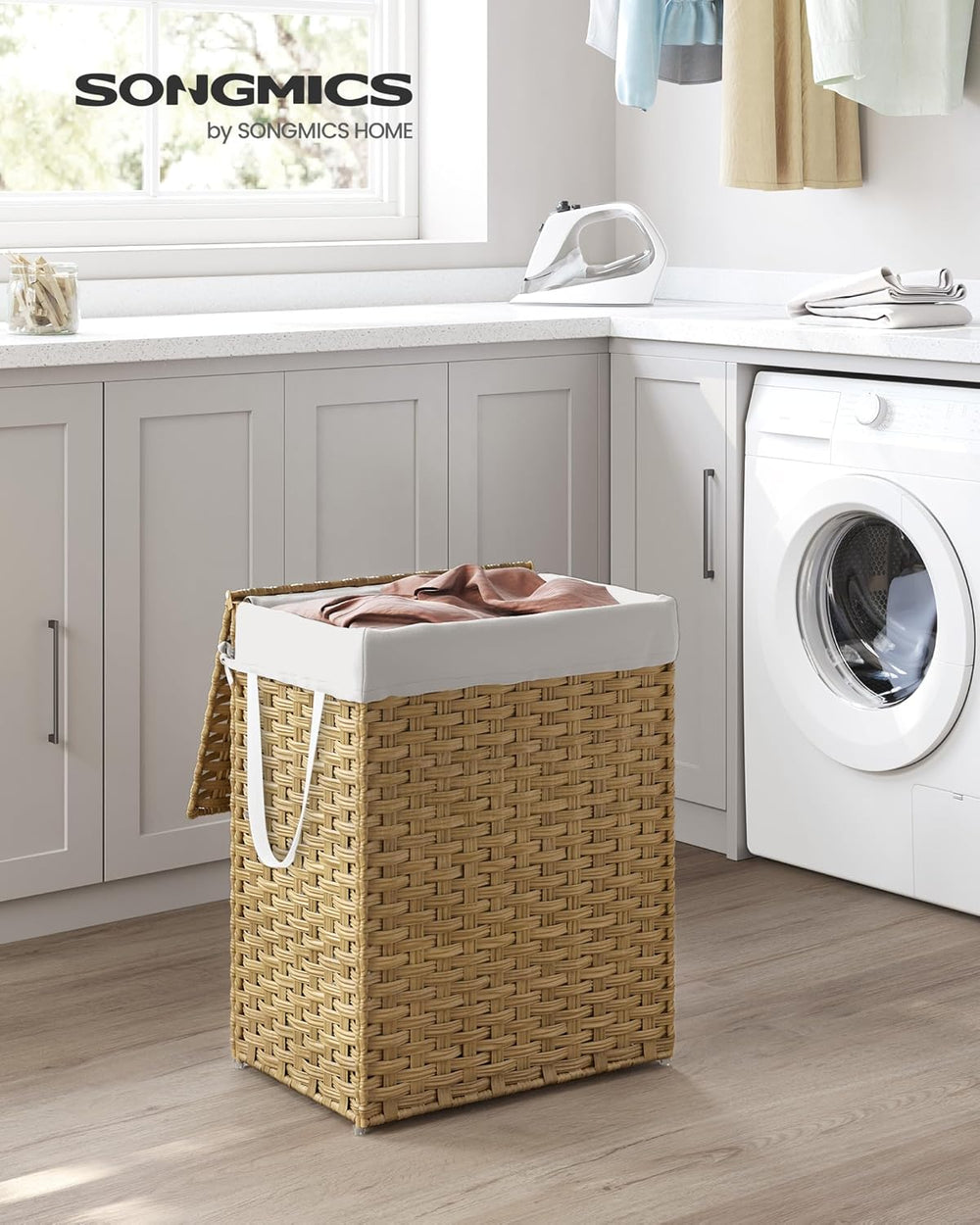 90L Foldable Rattan Laundry Basket with Lid & Handles - Karrari