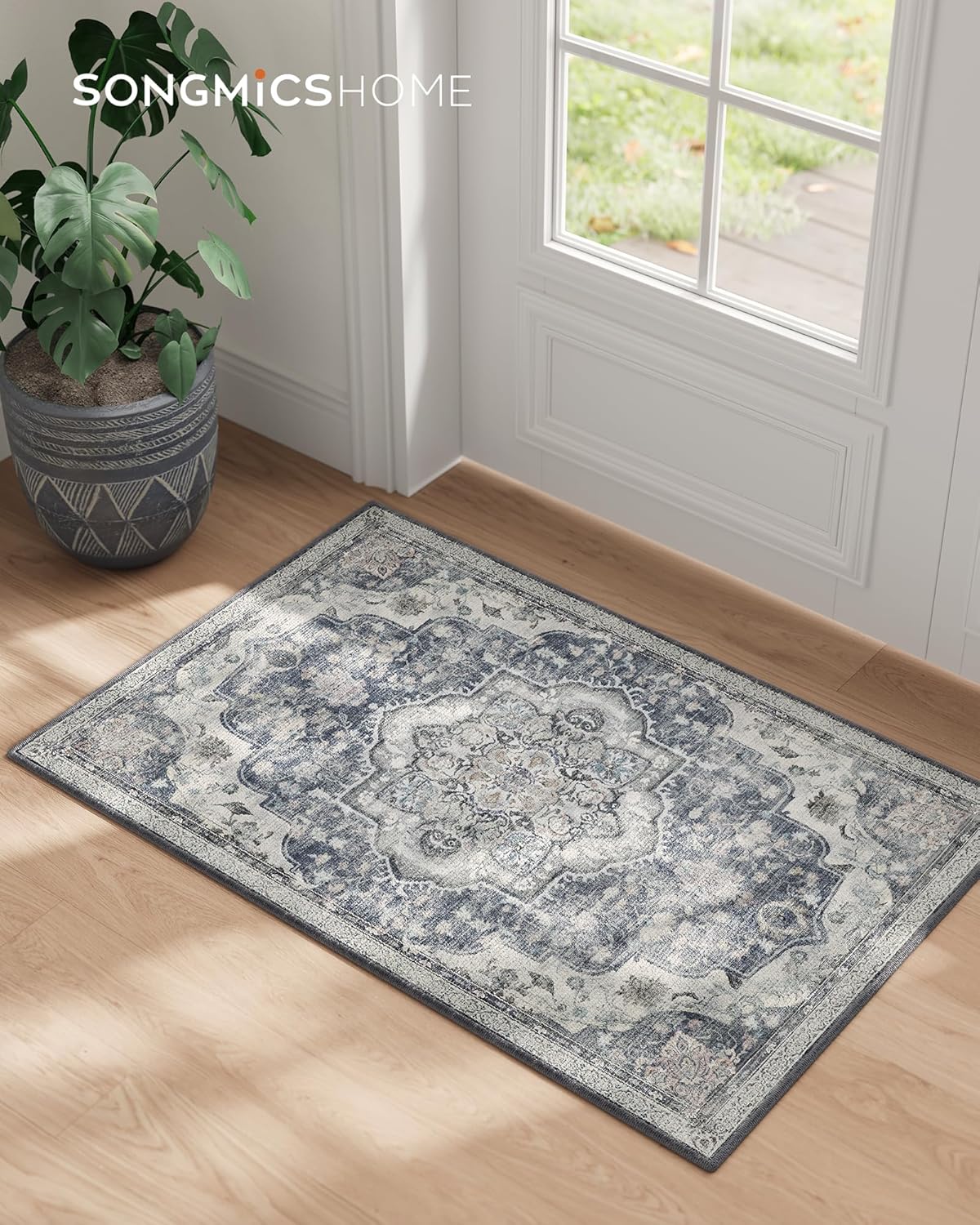 Area Rug 61 x 92 cm Living Room Rug Non-Slip Rug Traditional Vintage Style