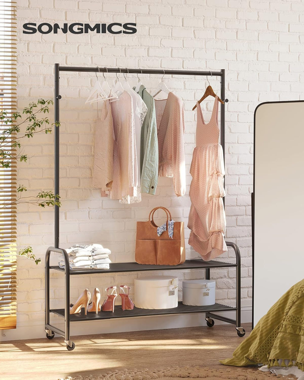 Multi-Functional Clothes Rail with Wheels & Storage - Karrari