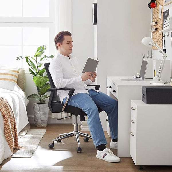 Office Chair – Mesh Back, Adjustable Height & Rocker - Karrari