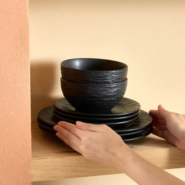 Karaca Solem Embossed Stoneware Dinner Set – 18 Piece - Karrari