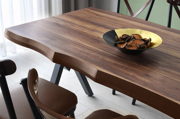 Bohemian-inspired dining table, 140 x 75 x 80 , Walnut