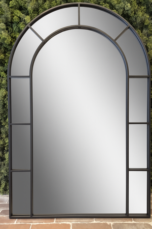Arched Mirror - Black Metal Frame - Karrari