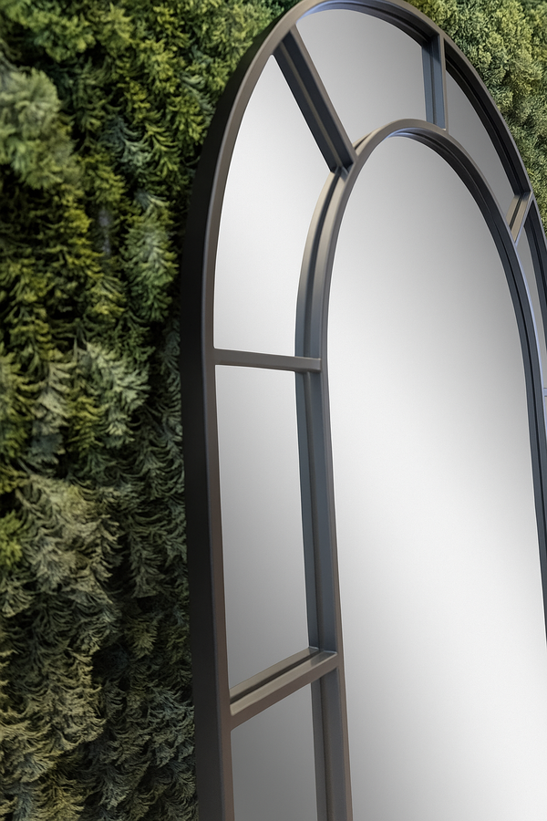 Arched Mirror - Black Metal Frame - Karrari
