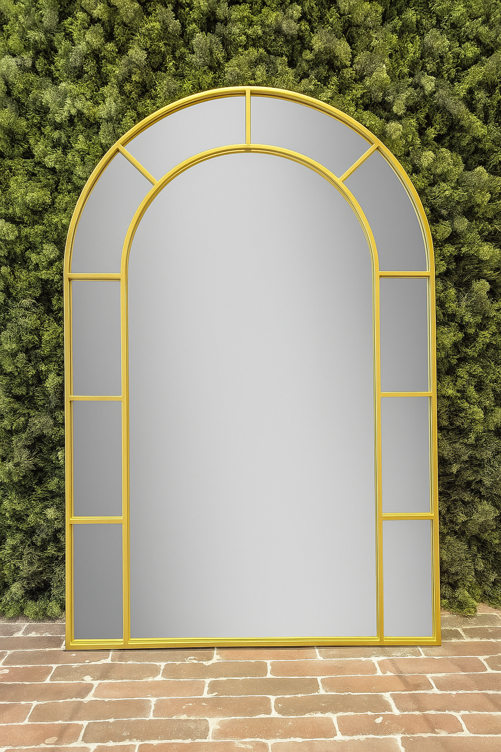 Arched Gold Metal Mirror - Karrari