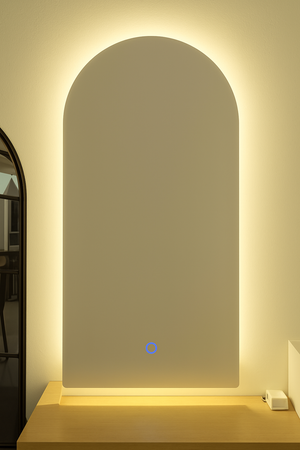 Arched LED Backlit Touch Mirror - Karrari