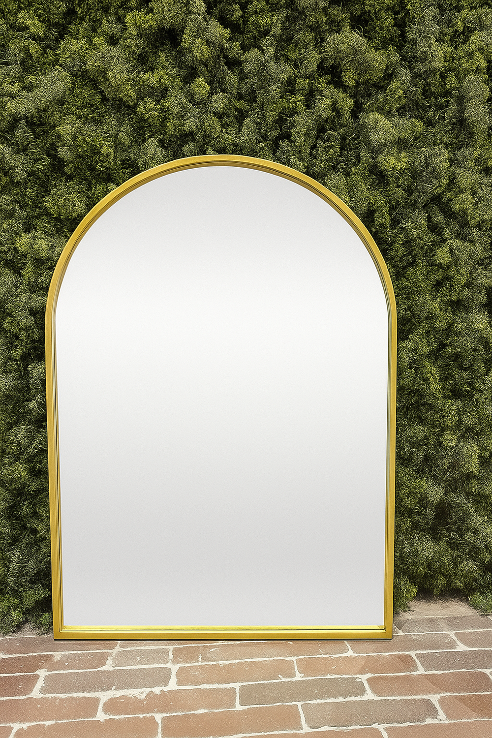 Arched Mirror - Gold Metal Frame - Karrari