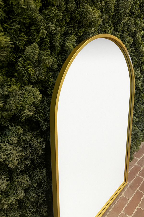 Arched Mirror - Gold Metal Frame - Karrari