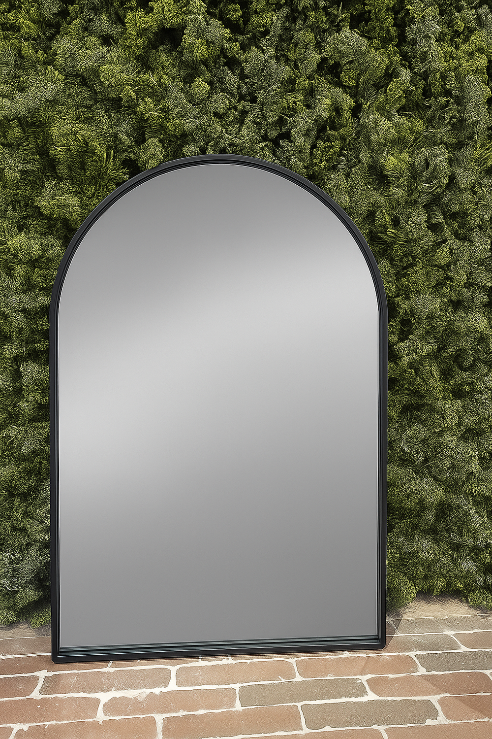 Arched Mirror Black Metal Frame - Karrari