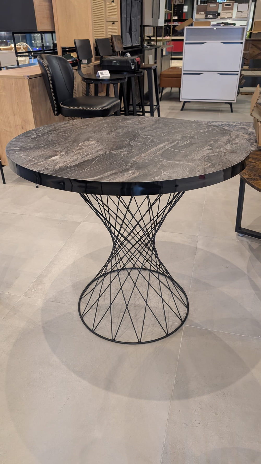 Ebru Marble-Effect Table - Karrari