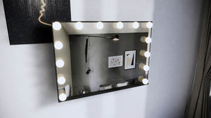 Hollywood Mirror, Lights & Bluetooth Speakers - Karrari