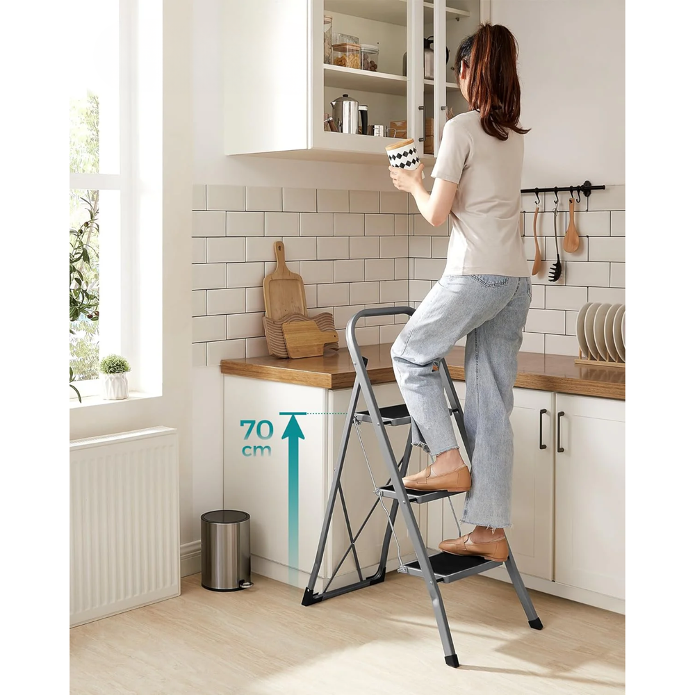 3-Step Folding Stepladder (150kg Capacity) - Karrari