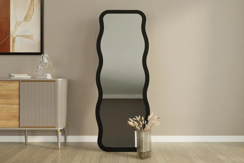 Full-Length Wavy Accent Mirror - Karrari