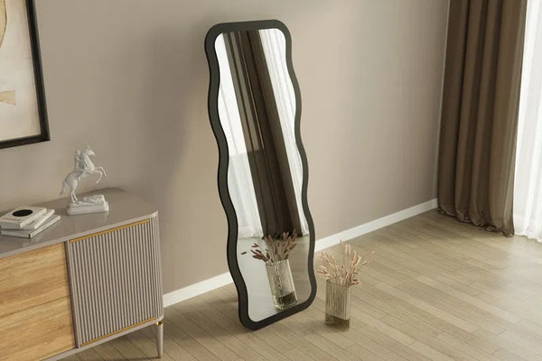 Full-Length Wavy Accent Mirror - Karrari