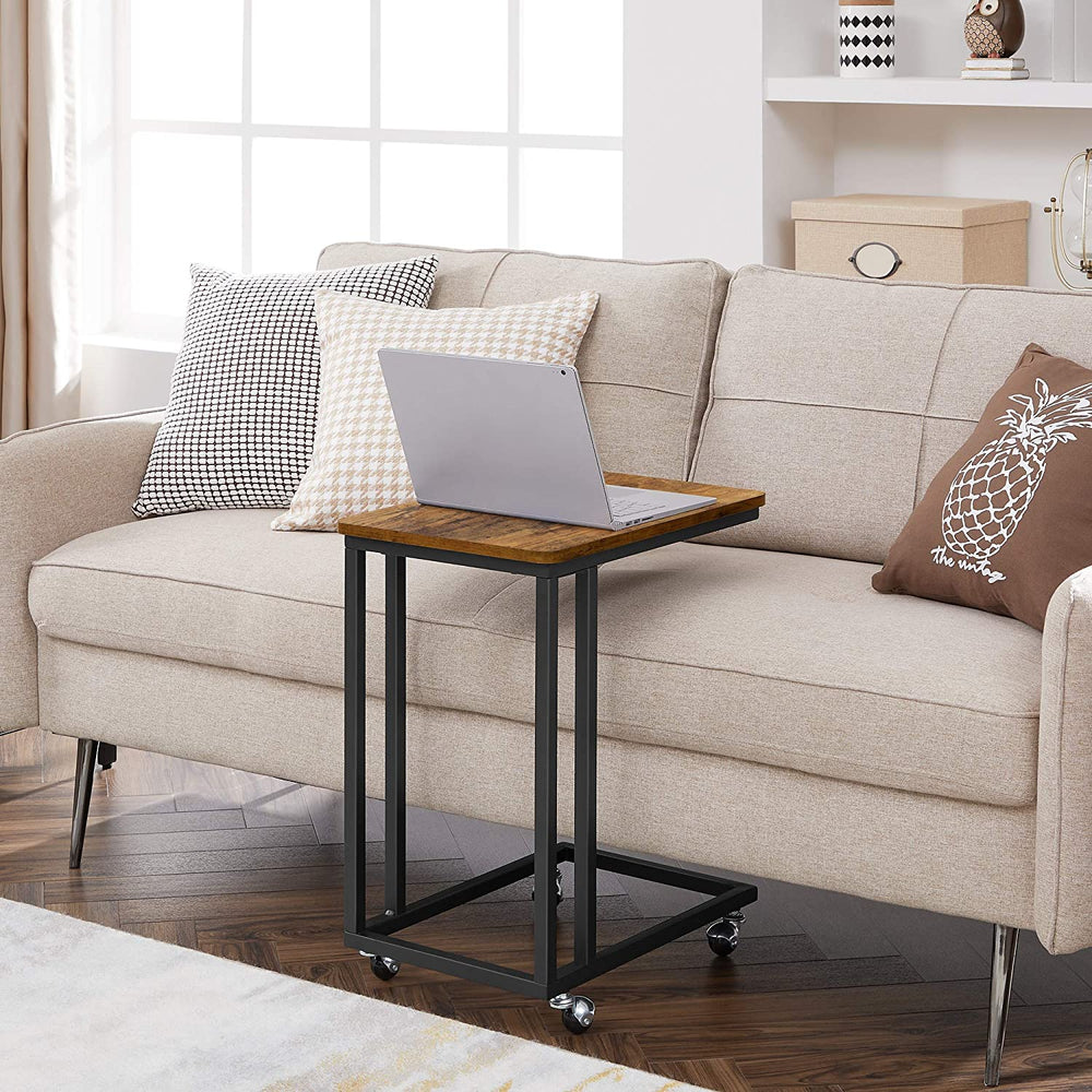 End Table with Castors - Karrari